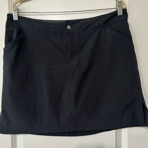 The North Face Apex Skort Skirt Black Athleisure Athletic Large Size 10